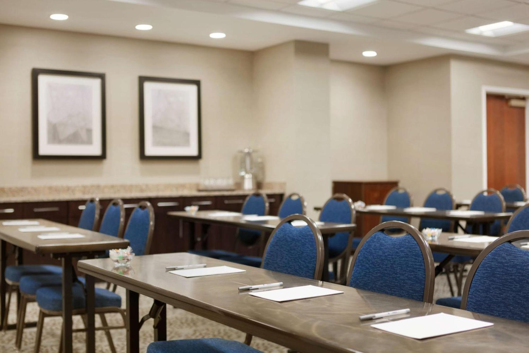 Hampton Inn Long Island-Brookhaven Farmingville Eksteriør bilde
