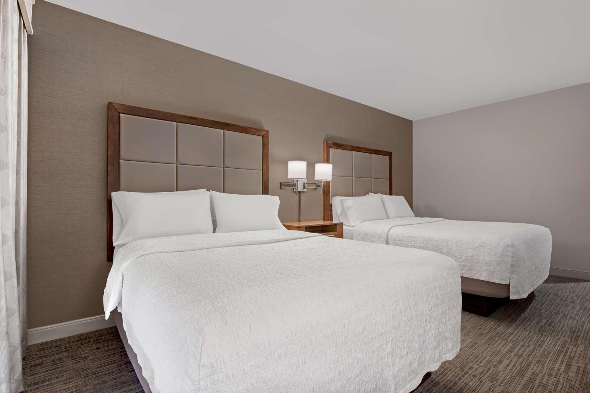 Hampton Inn Long Island-Brookhaven Farmingville Eksteriør bilde