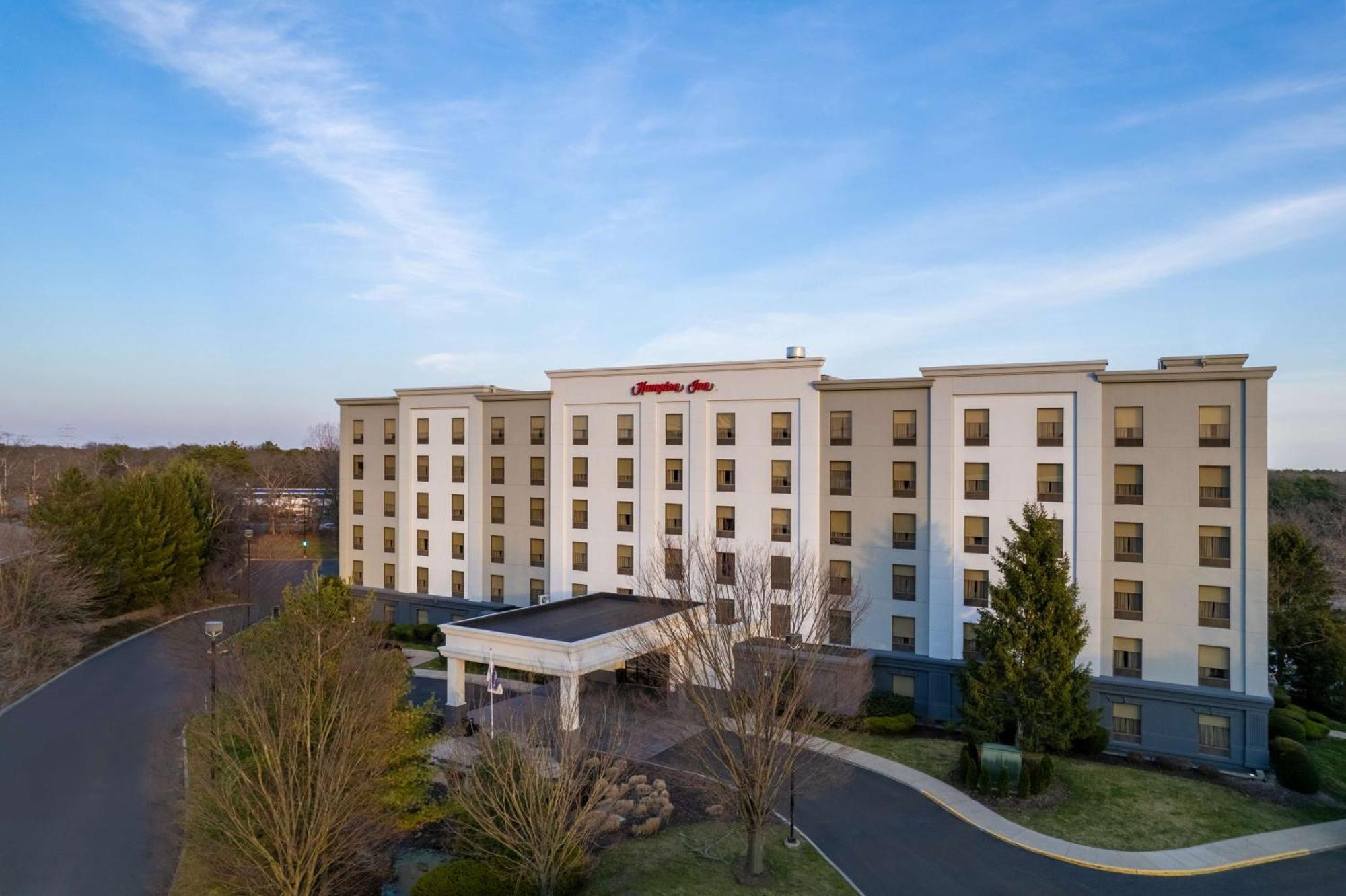 Hampton Inn Long Island-Brookhaven Farmingville Eksteriør bilde