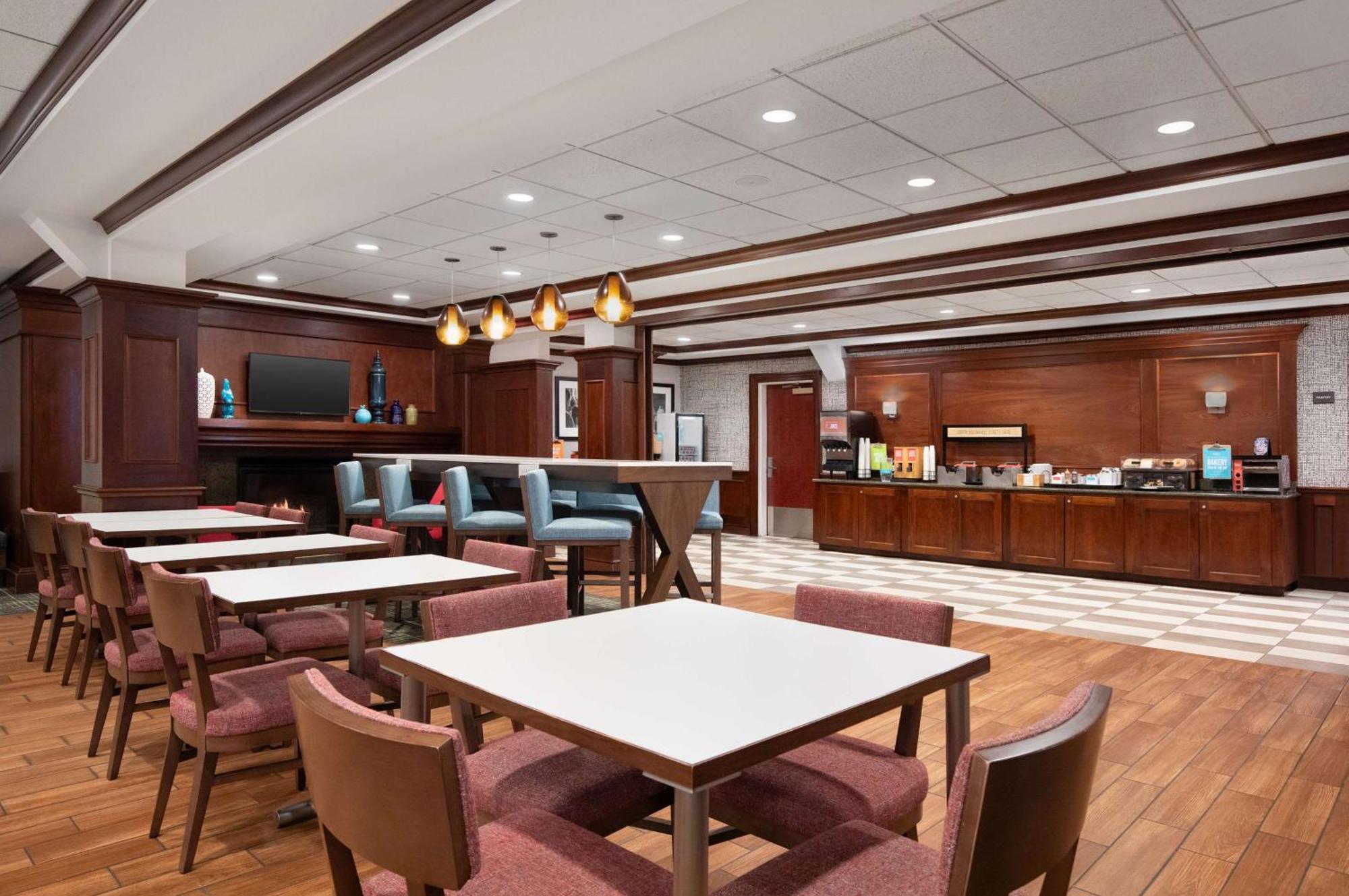 Hampton Inn Long Island-Brookhaven Farmingville Eksteriør bilde
