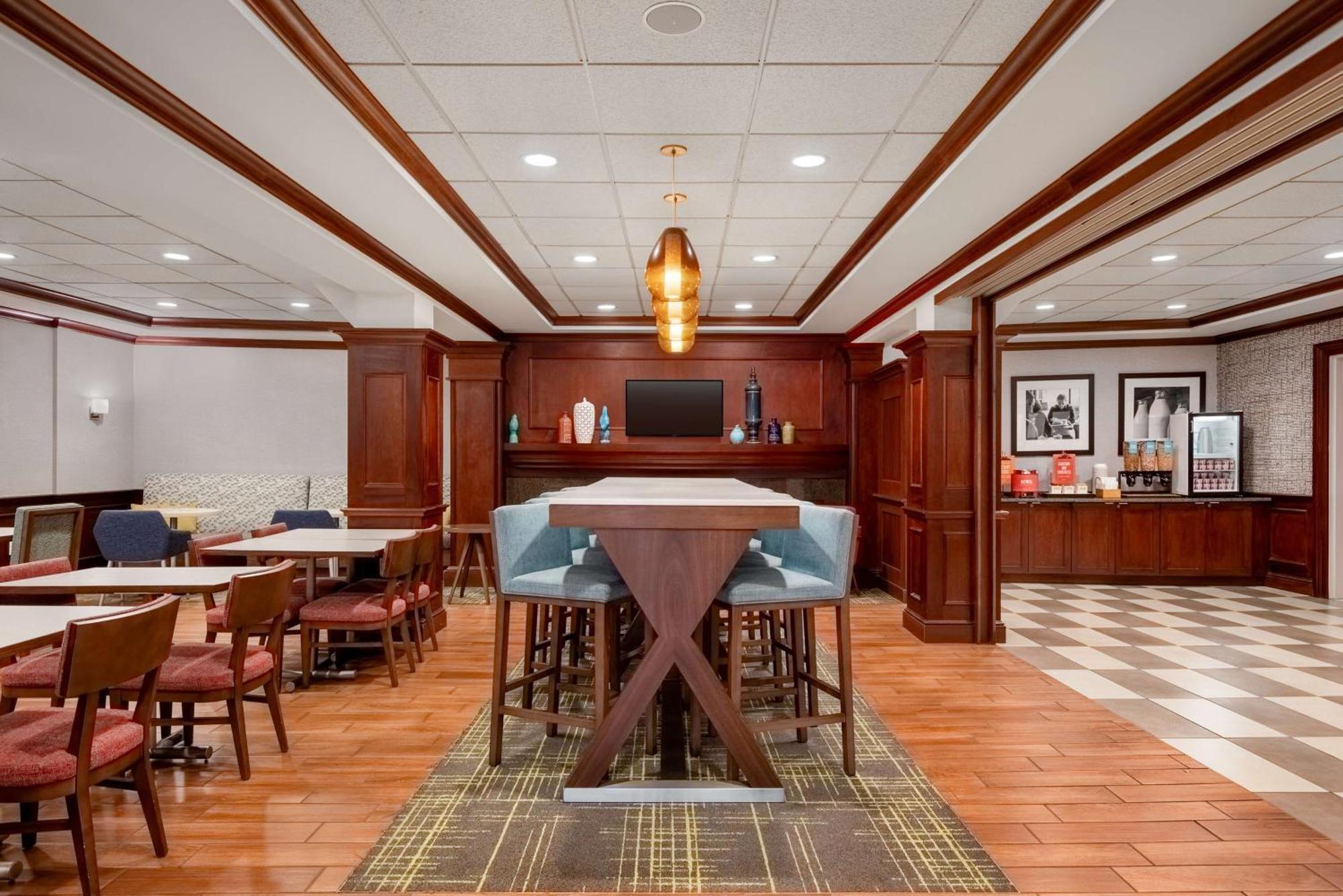 Hampton Inn Long Island-Brookhaven Farmingville Eksteriør bilde