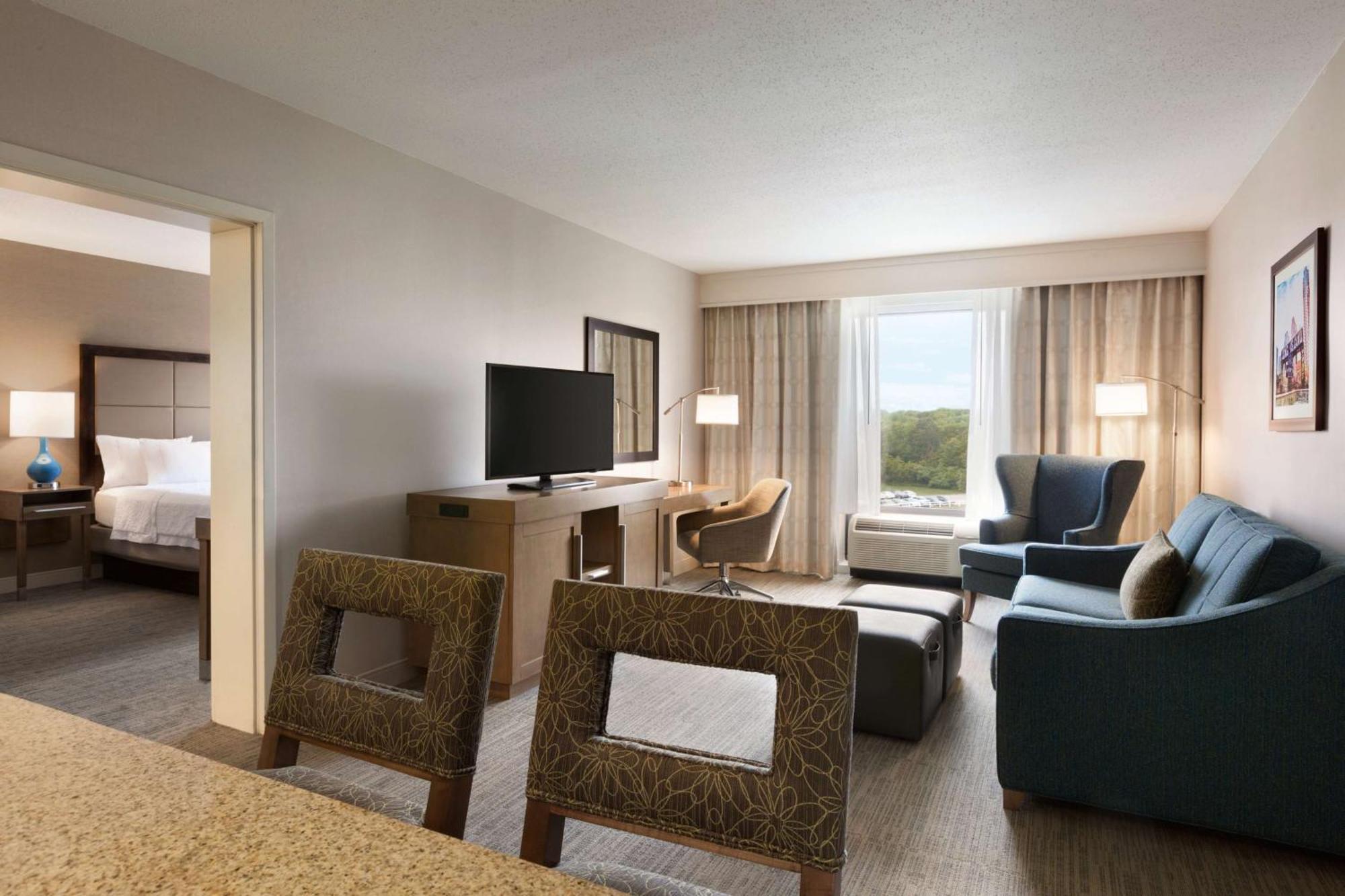 Hampton Inn Long Island-Brookhaven Farmingville Eksteriør bilde