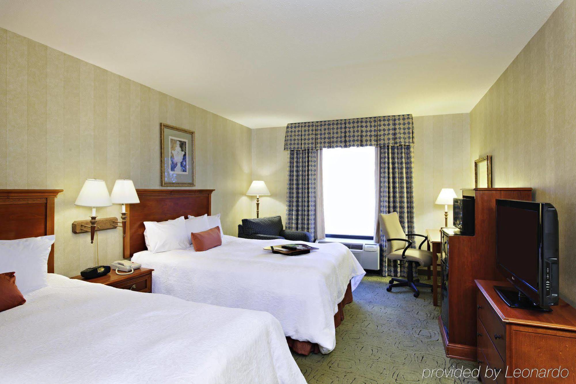 Hampton Inn Long Island-Brookhaven Farmingville Eksteriør bilde